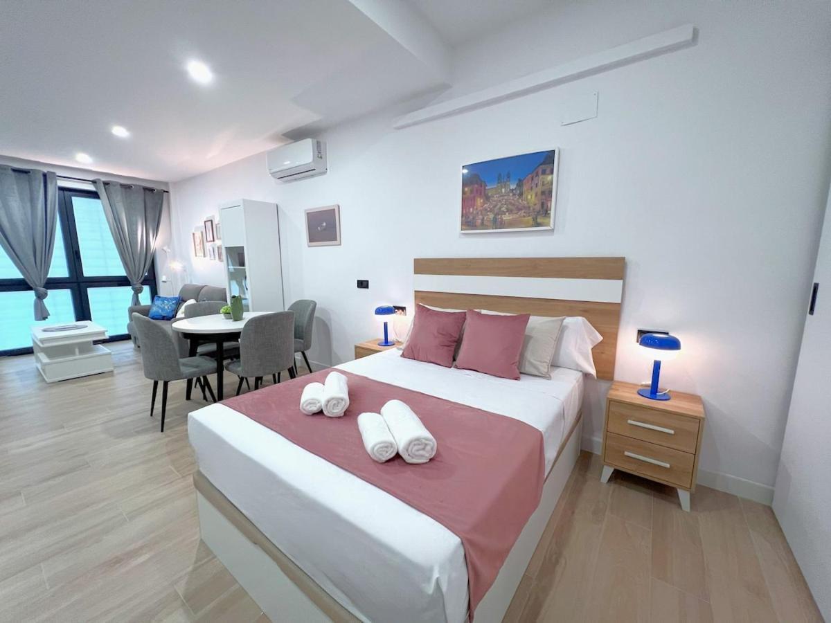 Evans Realty Bn Moderno & Lujoso Estudio Appartamento *